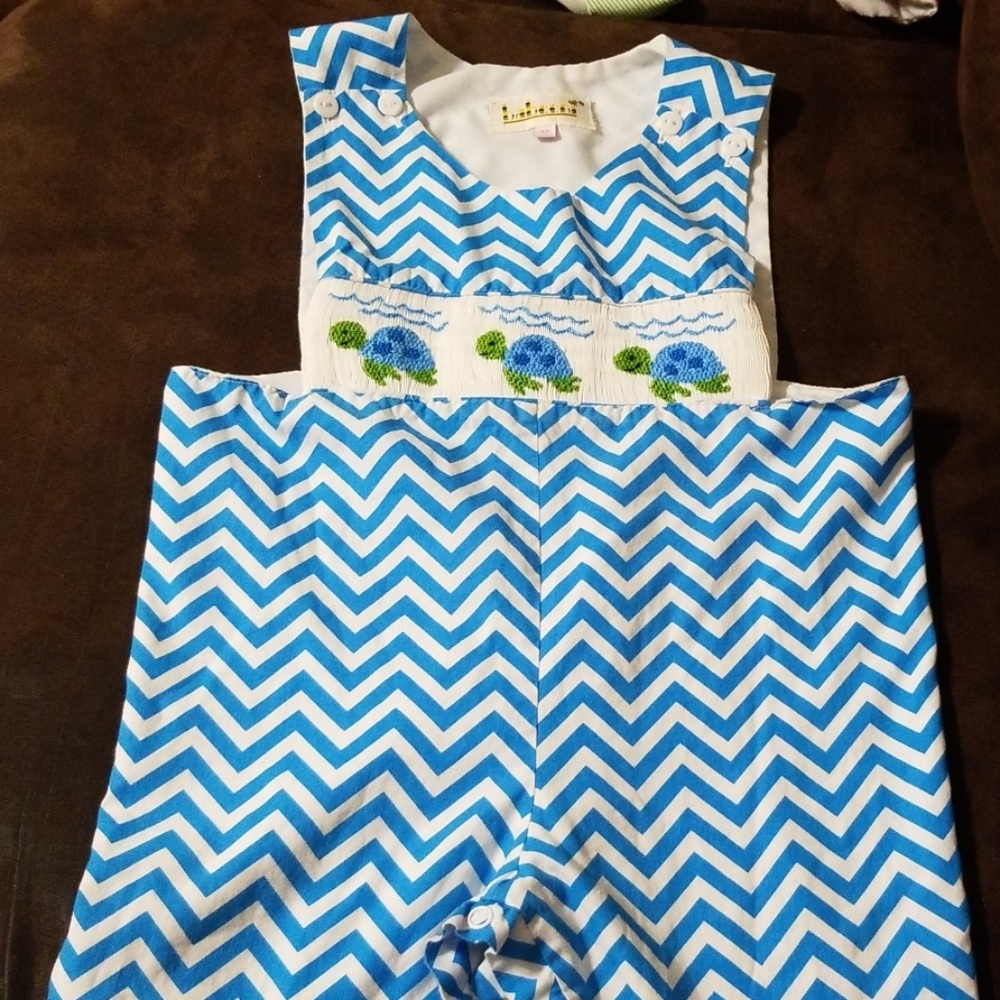 Toddler boys' sea turtle smocked jon jon ❤